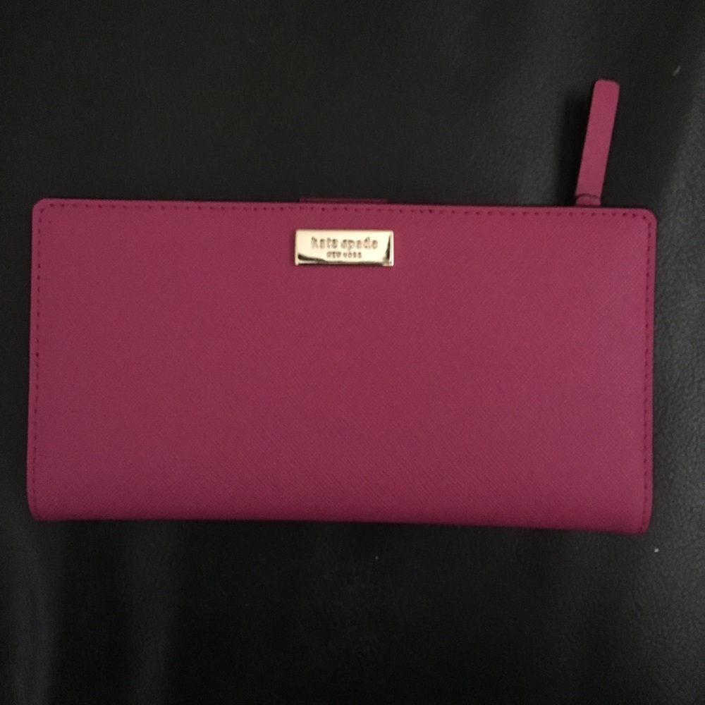 NWT Kate spade wallet